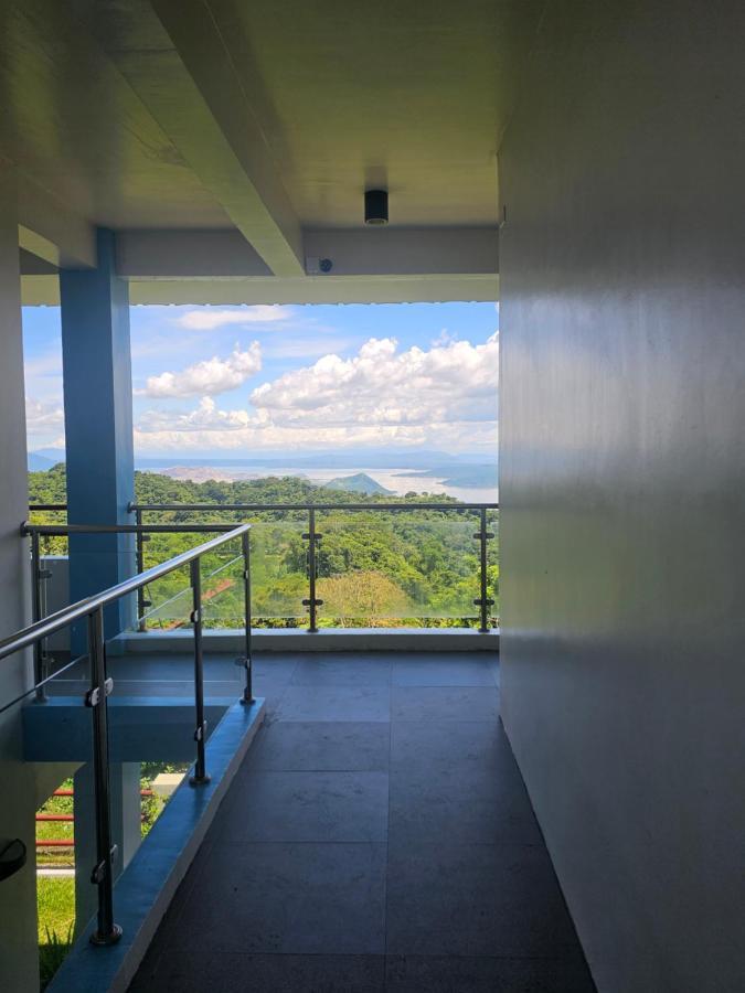 Отель Casa Noah Тагайтай Экстерьер фото